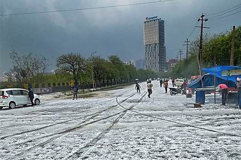 Several parts of North India witnessed heavy rain and snowfall disrupting normal life at many places; In Kashmir, the Srinagar-Jammu National Highway remained closed for the second consecutive day due to heavy snowfall in the region.